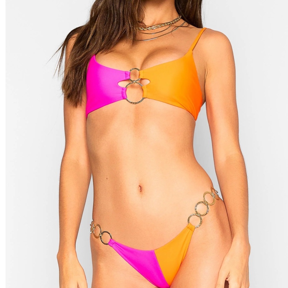 Beach Bunny Swimwear Bikini in Orange and Pink